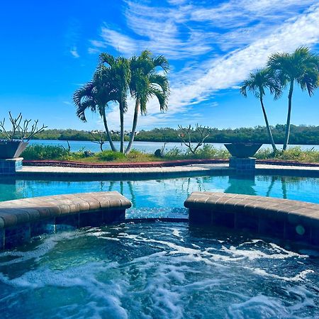 Guest Suite - Waterfront -Pool & Hot Tub- Walk To Beach Clearwater Beach Extérieur photo