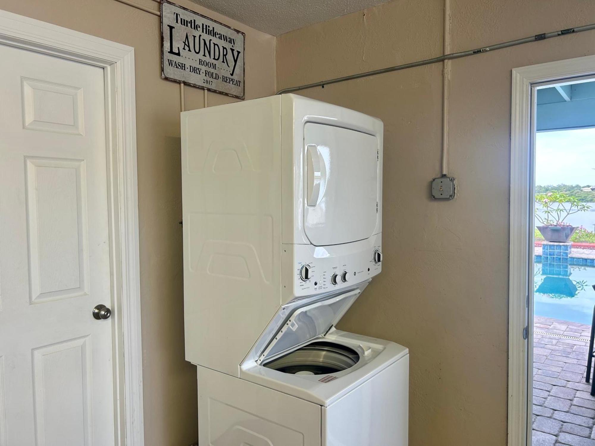 Guest Suite - Waterfront -Pool & Hot Tub- Walk To Beach Clearwater Beach Extérieur photo