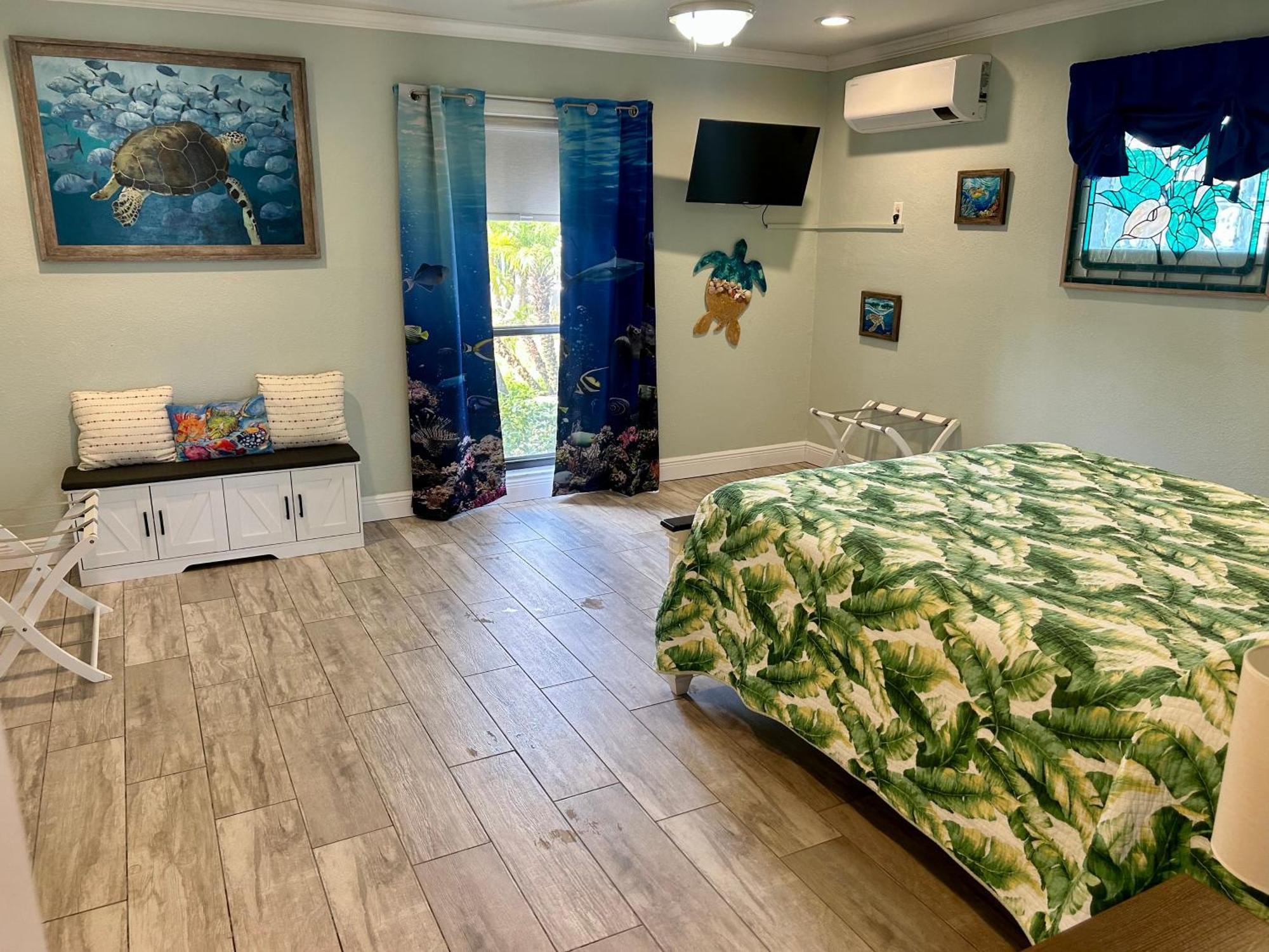 Guest Suite - Waterfront -Pool & Hot Tub- Walk To Beach Clearwater Beach Extérieur photo